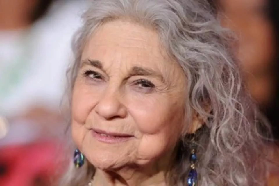 Lynn Cohen - American actress