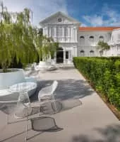 Macalister Mansion - 