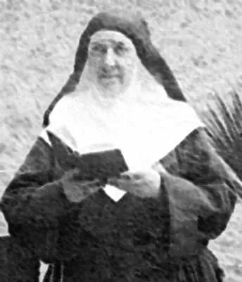 María del Carmen González-Ramos García-Prieto de Muñoz - Religious sister
