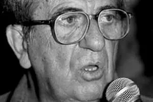 Nanni Loy - Italian film director