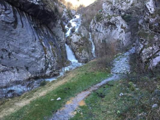 reserva natural parcial de pelono foz de la escalada - 