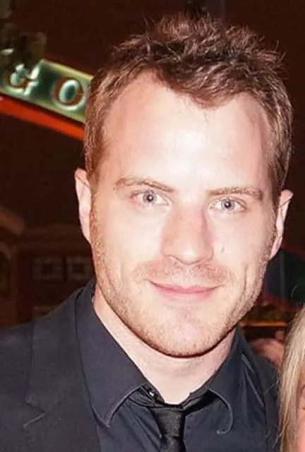 Robert Kazinsky - Actor