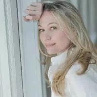 Sarah Wynter - Australian actress