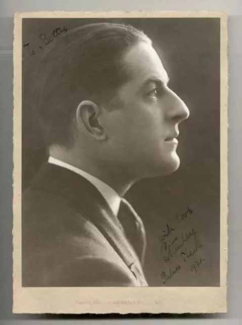 Stanley Holloway - Actor