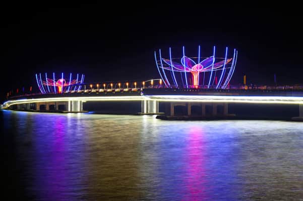 starlight bridge cầu di bộ cần thơ - 