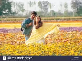 Veer-Zaara - 2004 ‧ Romance/Musical ‧ 3h 12m