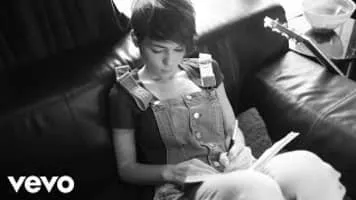 Cady Groves - American singer-songwriter