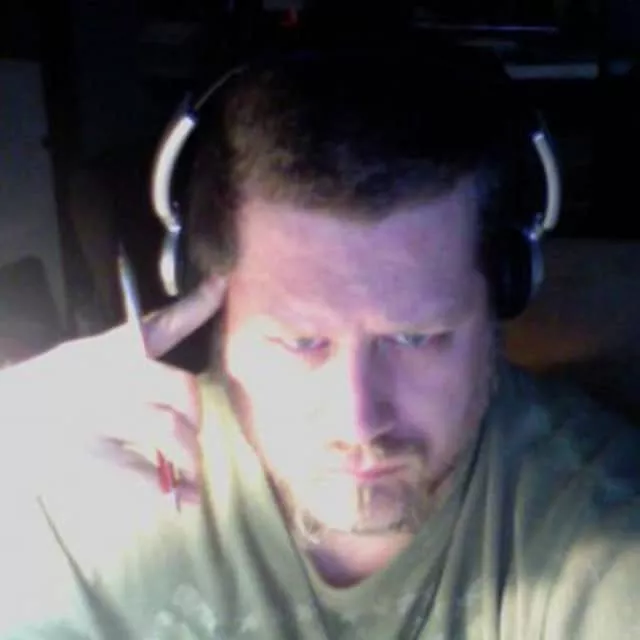 Tom Raney - American comic book artist