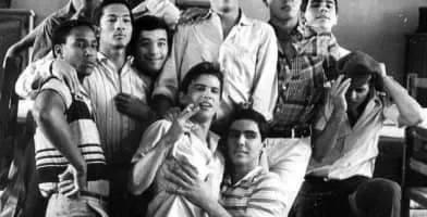 A Girlfriend For David (Una Novia Para David) - 1987 ‧ Romance/Comedy ‧ 1h 43m