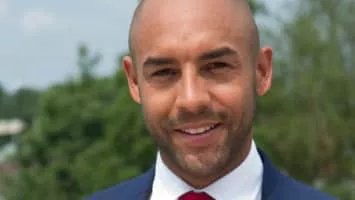 Alex Beresford - Presenter