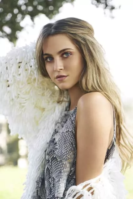 Anne Winters - American actress