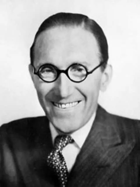 Arthur Askey - English comedian