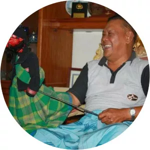 Asep Sunandar Sunarya