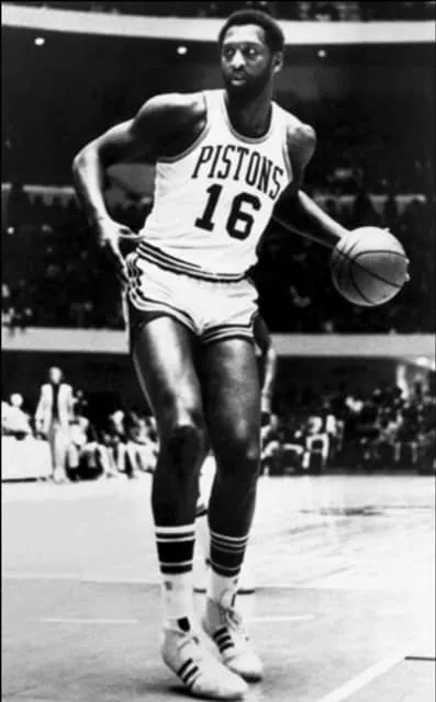 Bob Lanier - American basketball center