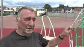 Bum Krüger - German actor