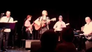 Christine Collister - Singer