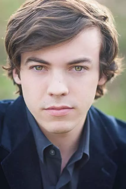 Connor Price - Canadian-American actor