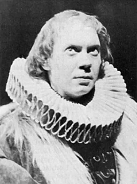 Dann Florek - American actor