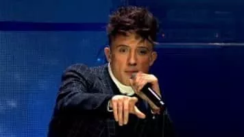 Dawid Kwiatkowski - Polish singer-songwriter