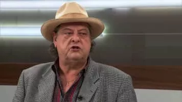 Endo Anaconda - Singer-songwriter