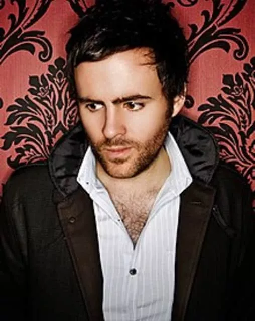 Gareth Emery - Music producer and DJ