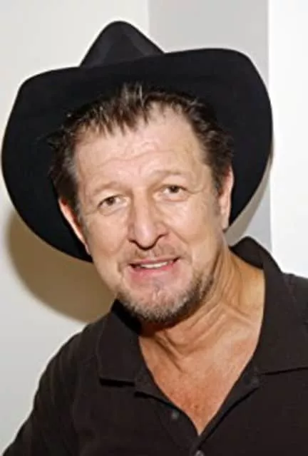 Gary Sandy - American actor