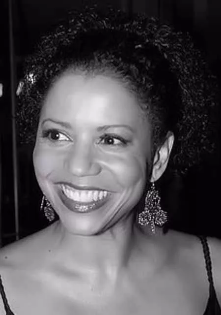 Gloria Reuben - Canadian-American actress