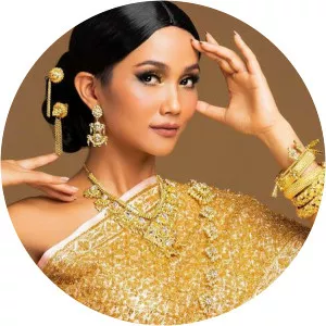 H’Hen Nie - Vietnamese model