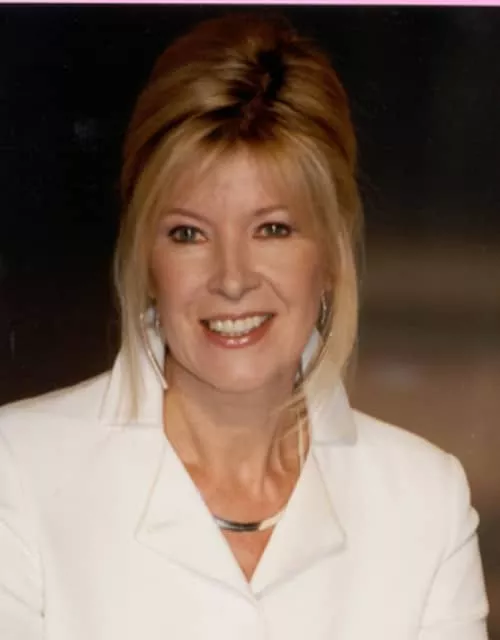 Julia Somerville - Reporter