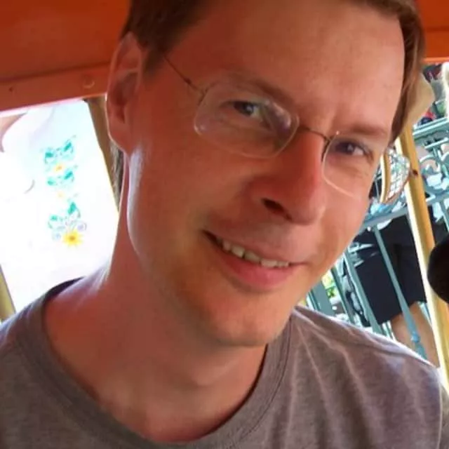 Karl Schroeder - Canadian author