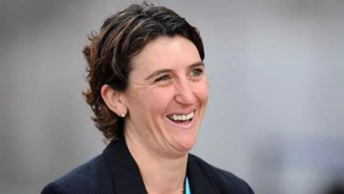 Marinette Pichon - French former football player