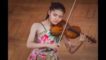 Mone Hattori - Japanese Violinist