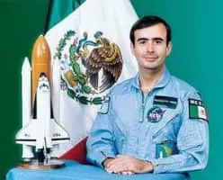 Rodolfo Neri Vela - Mexican scientist