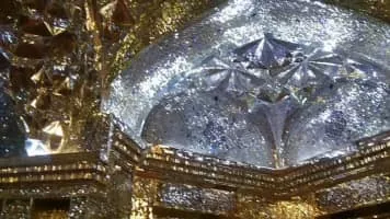 Shah Cheragh - Mosque