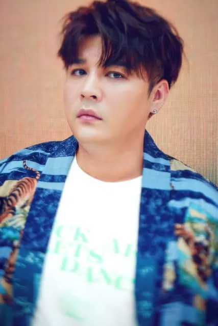 Shindong - South Korean rapper