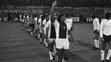 Sjaak Swart - Dutch former football player