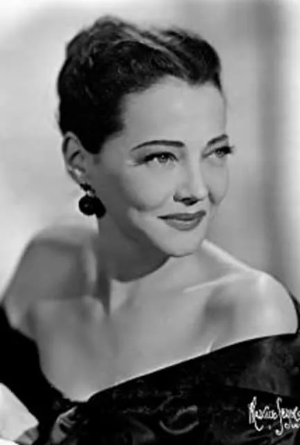 Sylvia Sidney - American film actress