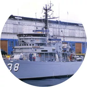 USS Esteem - Aggressive-class minesweeper