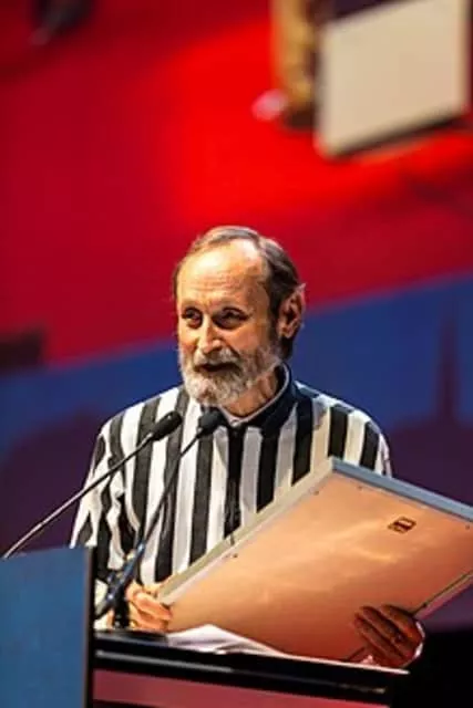 Walter Day - American businessman