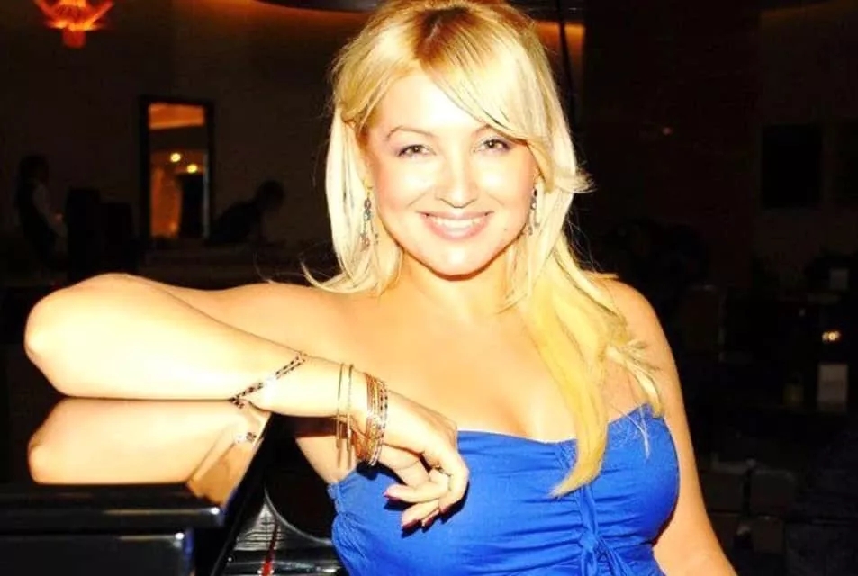 Zahide Yetiş - Television presenter