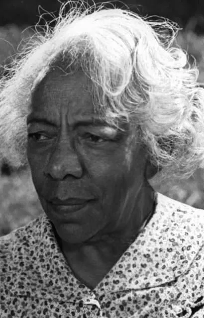 Zara Cully - American actress