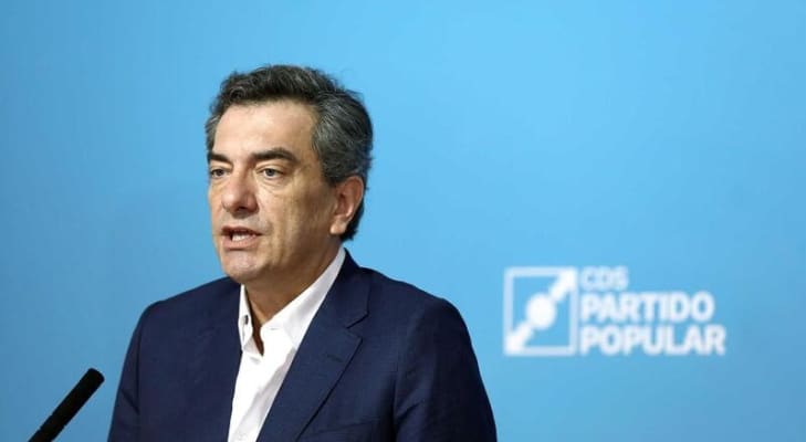 Filipe Anacoreta Correia - Former Deputy of the Assembly of the Portuguese Republic