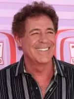 Barry Williams - American actor