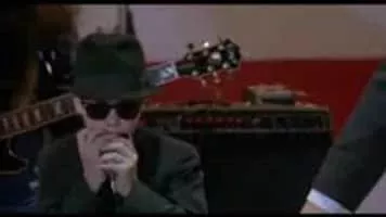 Blues Brothers 2000 - 1998 ‧ Comedy music/Action ‧ 2h 4m