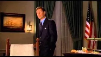 Thirteen Days - 2000 ‧ Drama/Docudrama ‧ 2h 25m