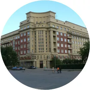 100-Flat Building - Residential building