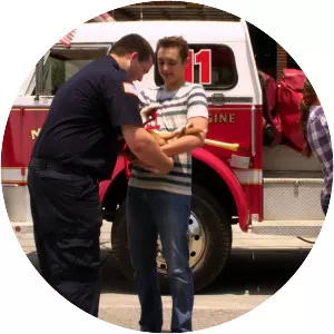 12 Dog Days Till Christmas - 2014 ‧ Family ‧ 1h 30m