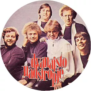 12. nadstropje - Musical group