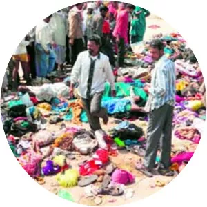 2013 Madhya Pradesh stampede - October 13, 2013