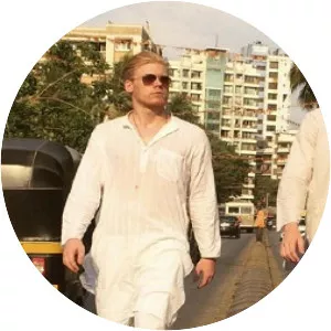 2 Foreigners In Bollywood - Musical group